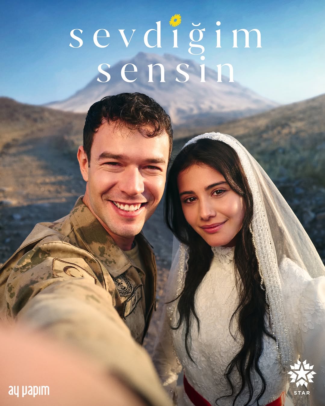 پوستر سریال Sevdigim Sensin